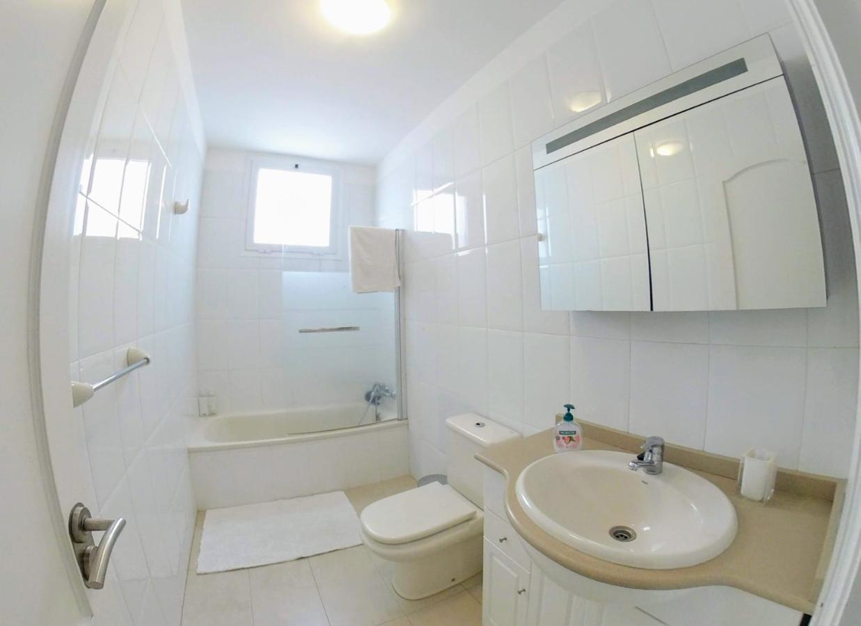 Facing The Ocean - Full Appt With 2 Double Bedroom Tabaiba Exterior photo